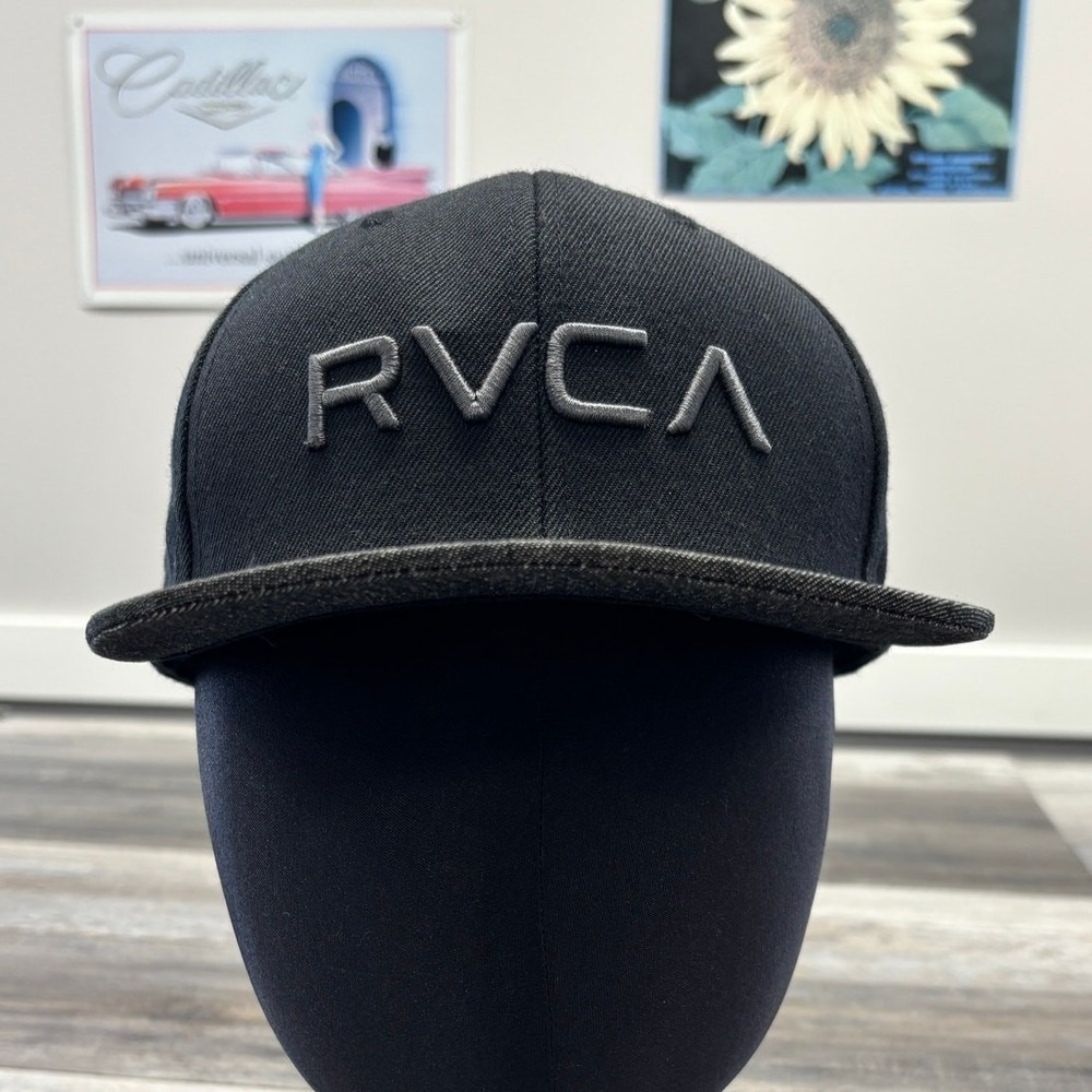 RVCA Black OSFA Mid Fit Wool Blend Snapback Twill Cap Skater Surfer‎ Streetwear